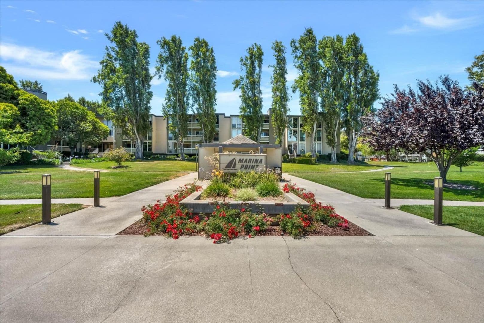 Foster City House: 1170 Foster City Blvd #107
