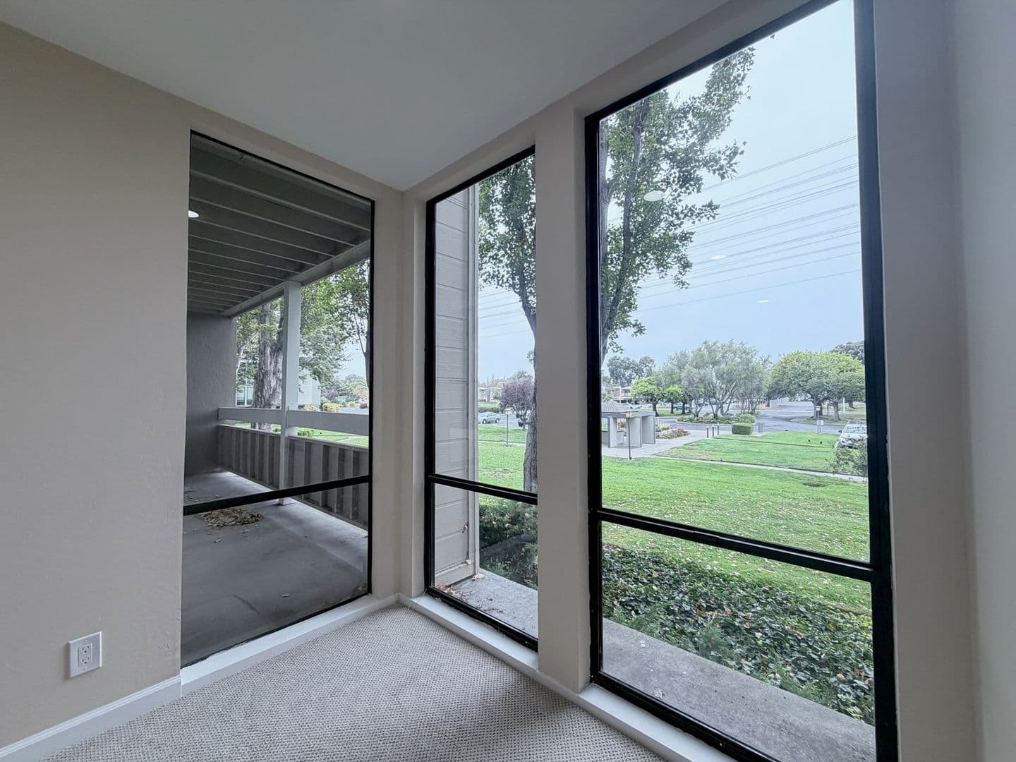 Foster City House: 1170 Foster City Blvd #107