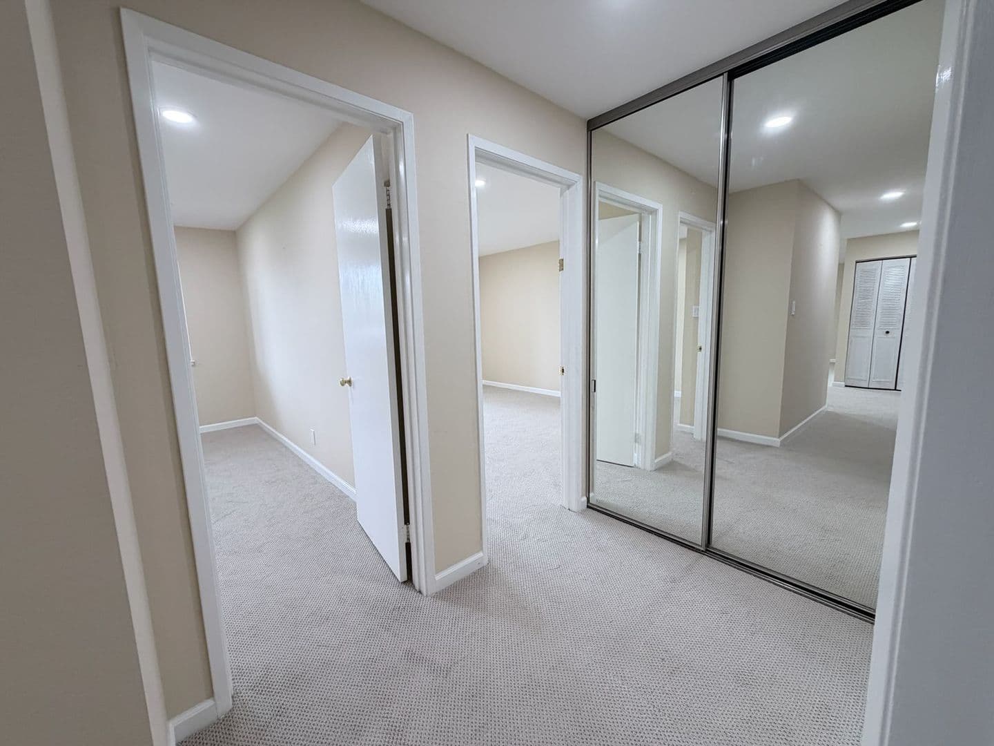 Foster City House: 1170 Foster City Blvd #107