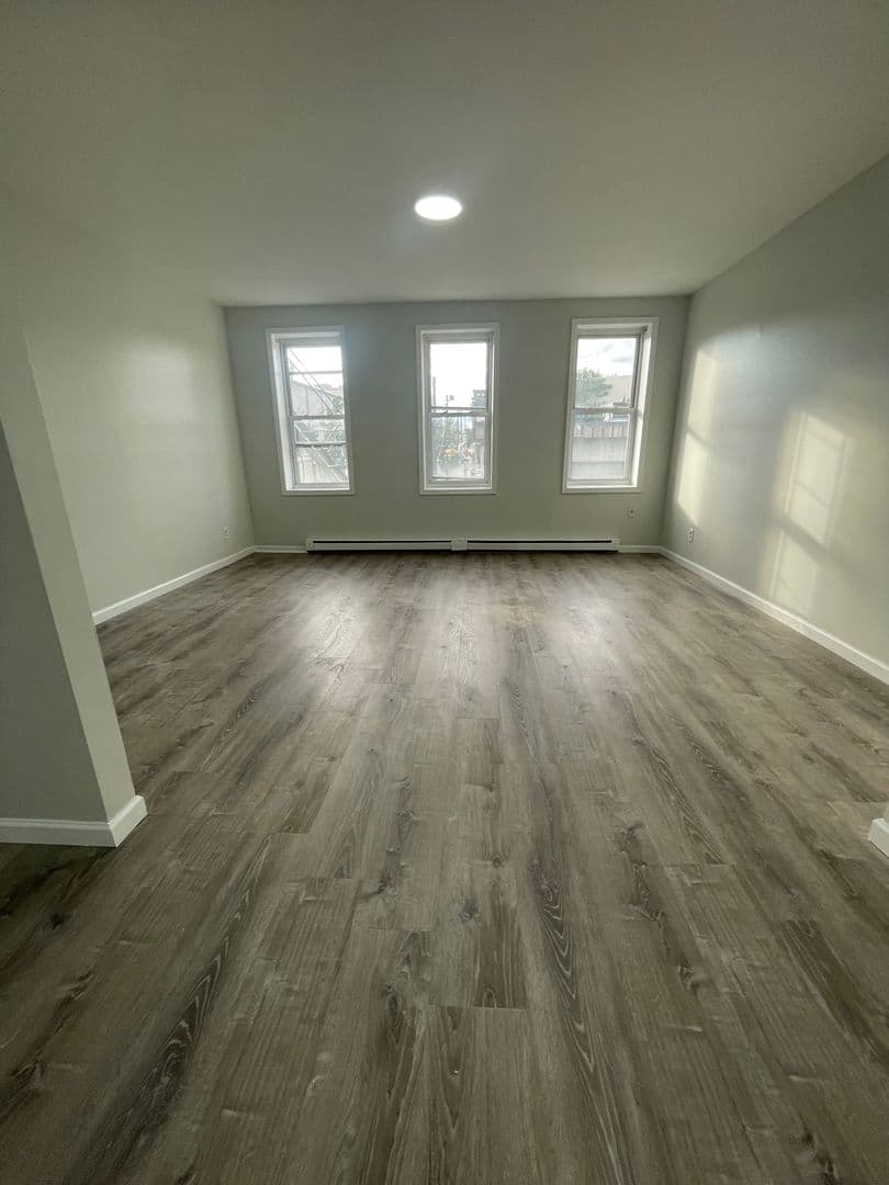 Bayonne Apartment: 438-440 Broadway