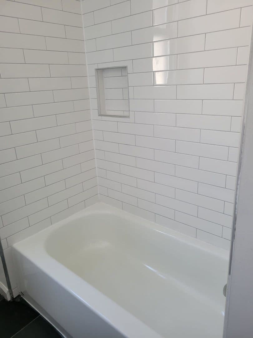 Bayonne Apartment: 102 Evergreen Street