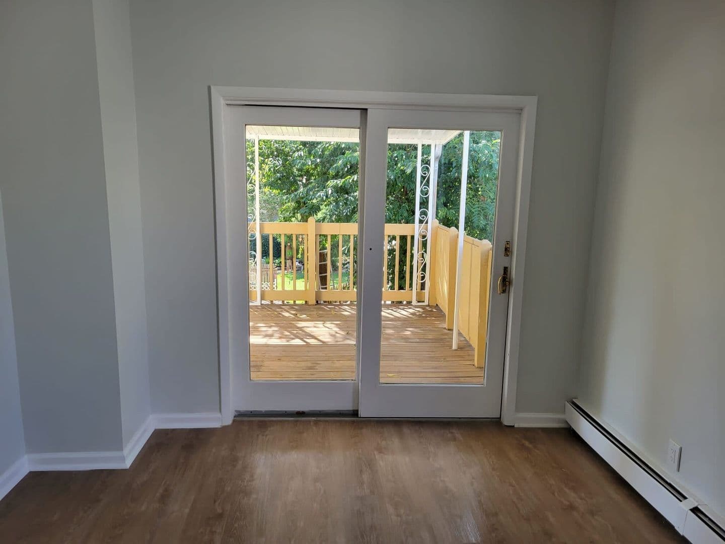 Bayonne Apartment: 102 Evergreen Street
