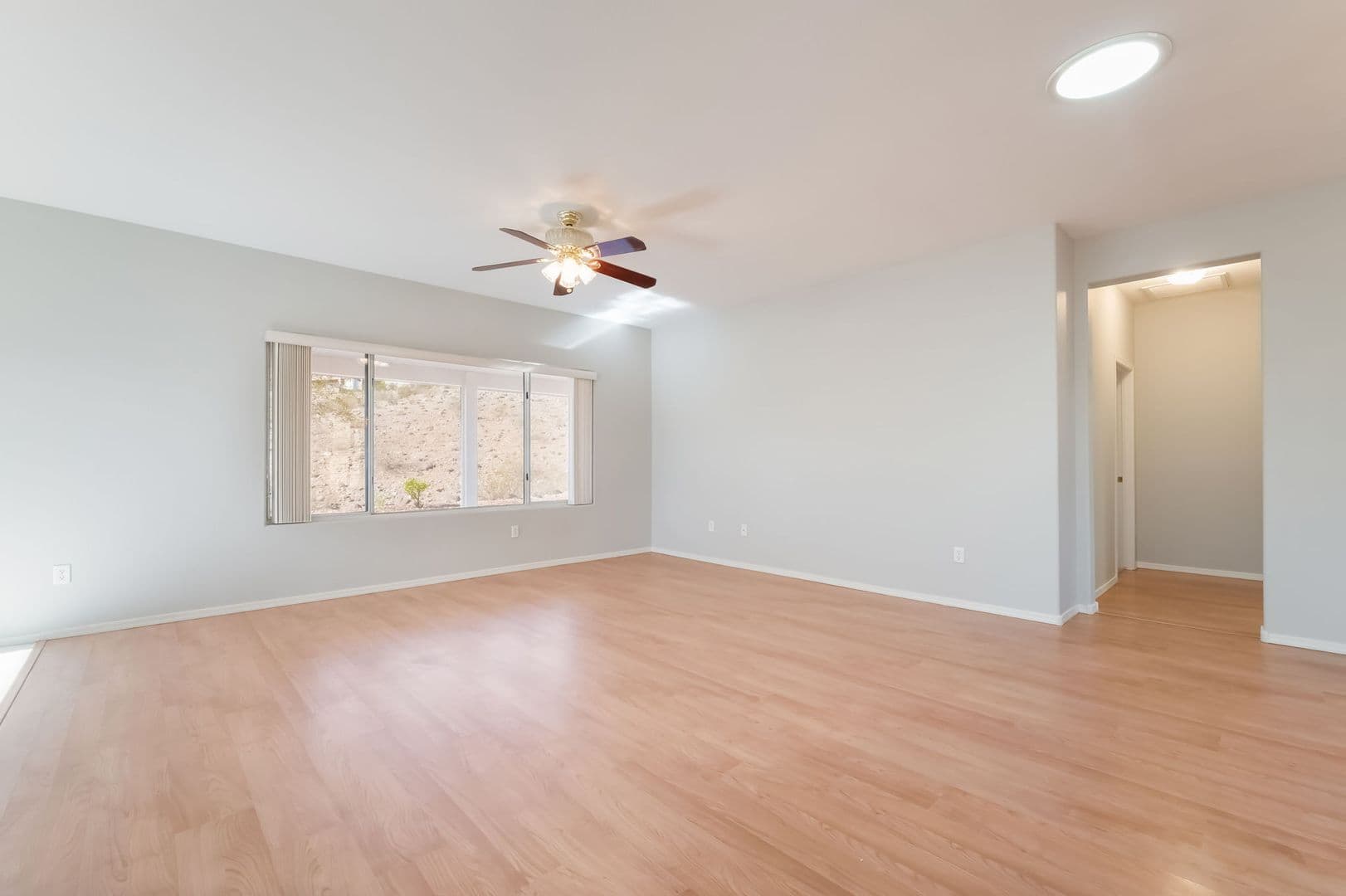 Henderson House: 2571 Thatcher Avenue