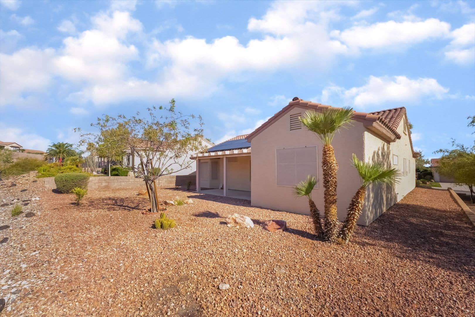 Henderson House: 2571 Thatcher Avenue