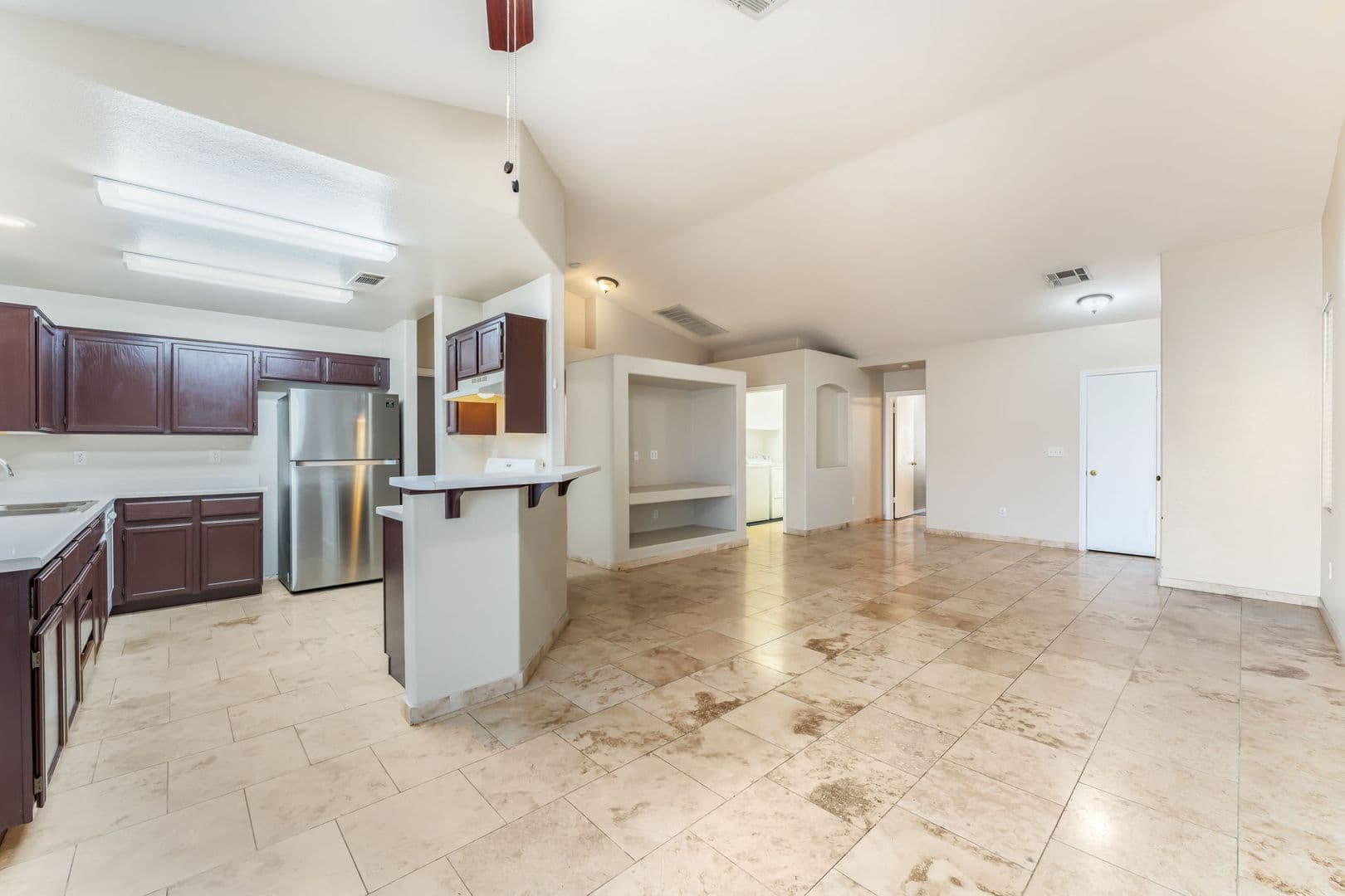Las Vegas House: 857 Lantham Place