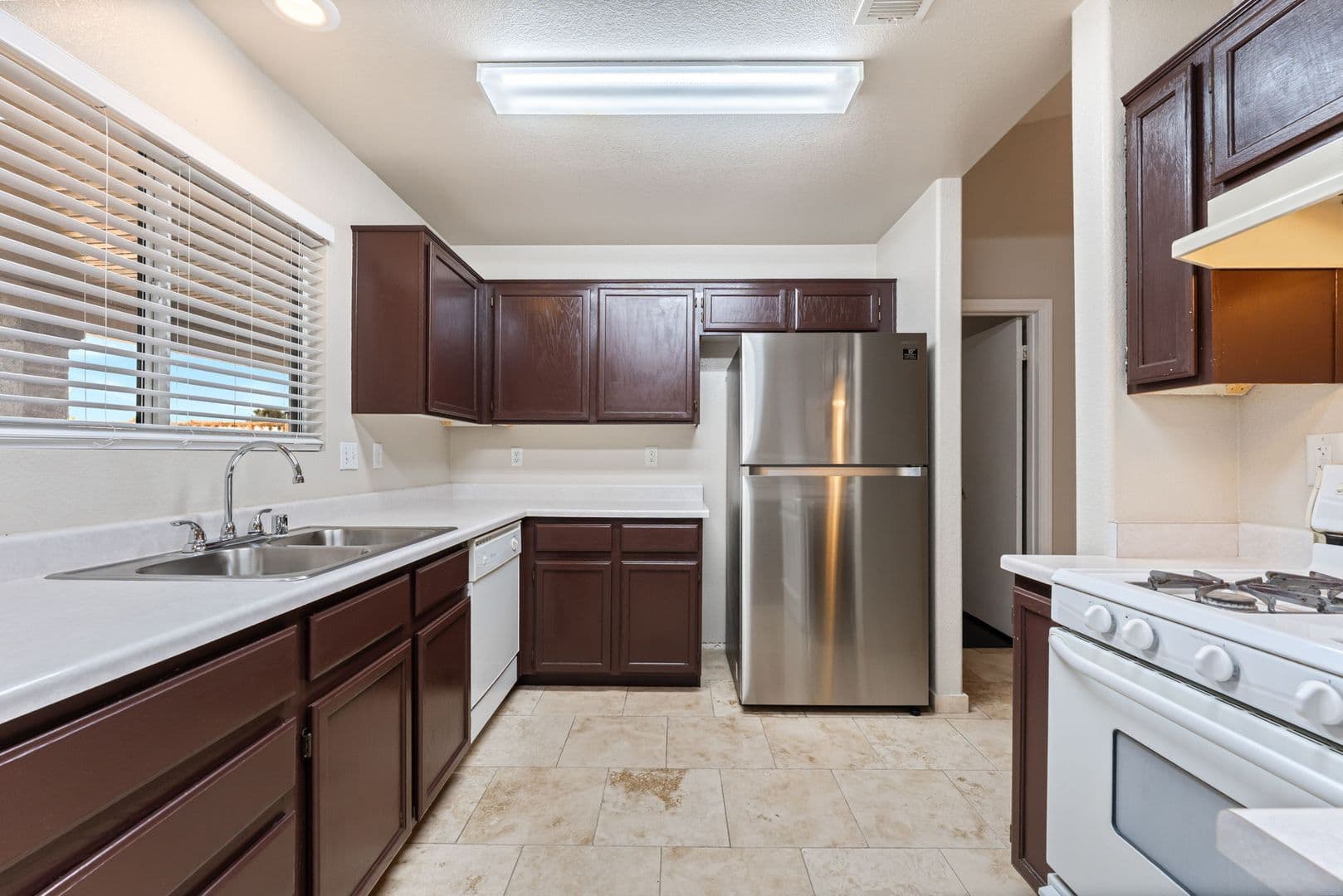 Las Vegas House: 857 Lantham Place