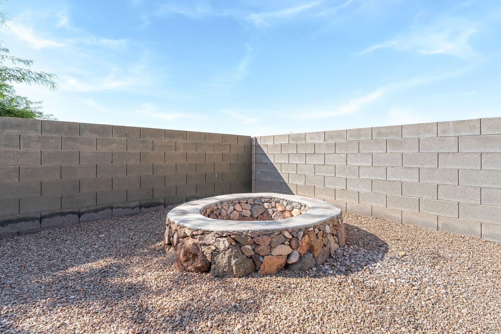 Las Vegas House: 857 Lantham Place