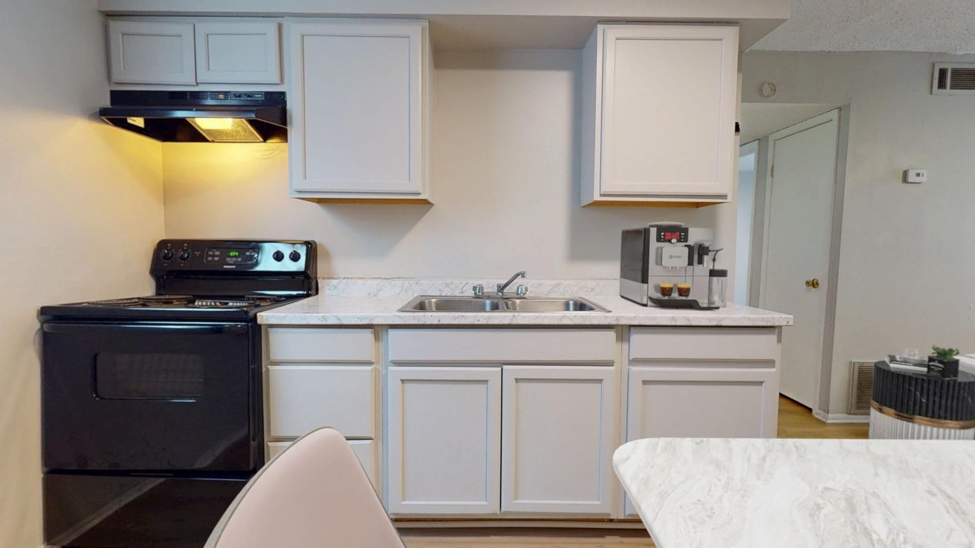 Biloxi Apartment: 1135 Judge Sekul Avenue