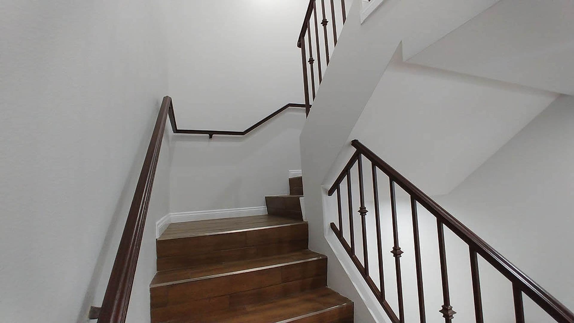 Granada Hills Apartment: 11541 Blucher Ave