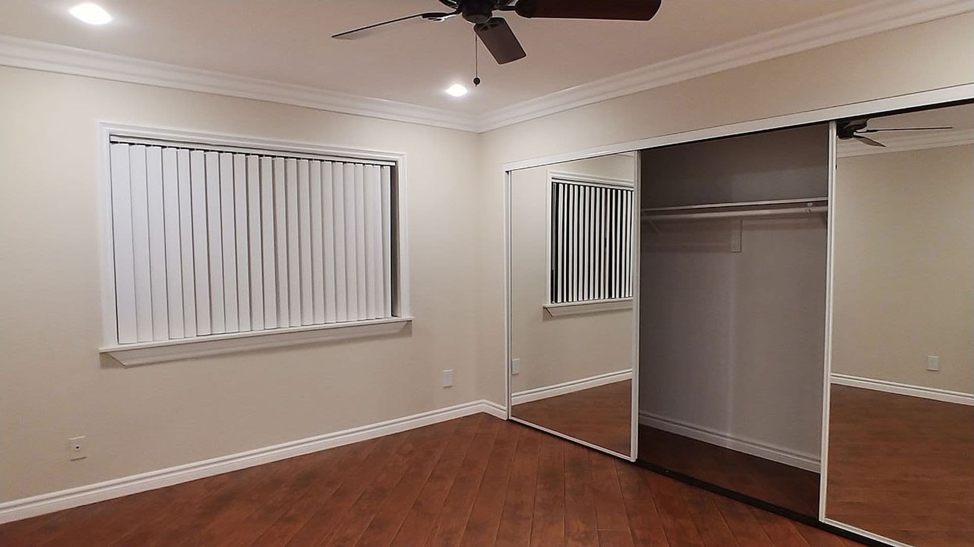Toluca Lake Apartment: 10741 Camarillo St.