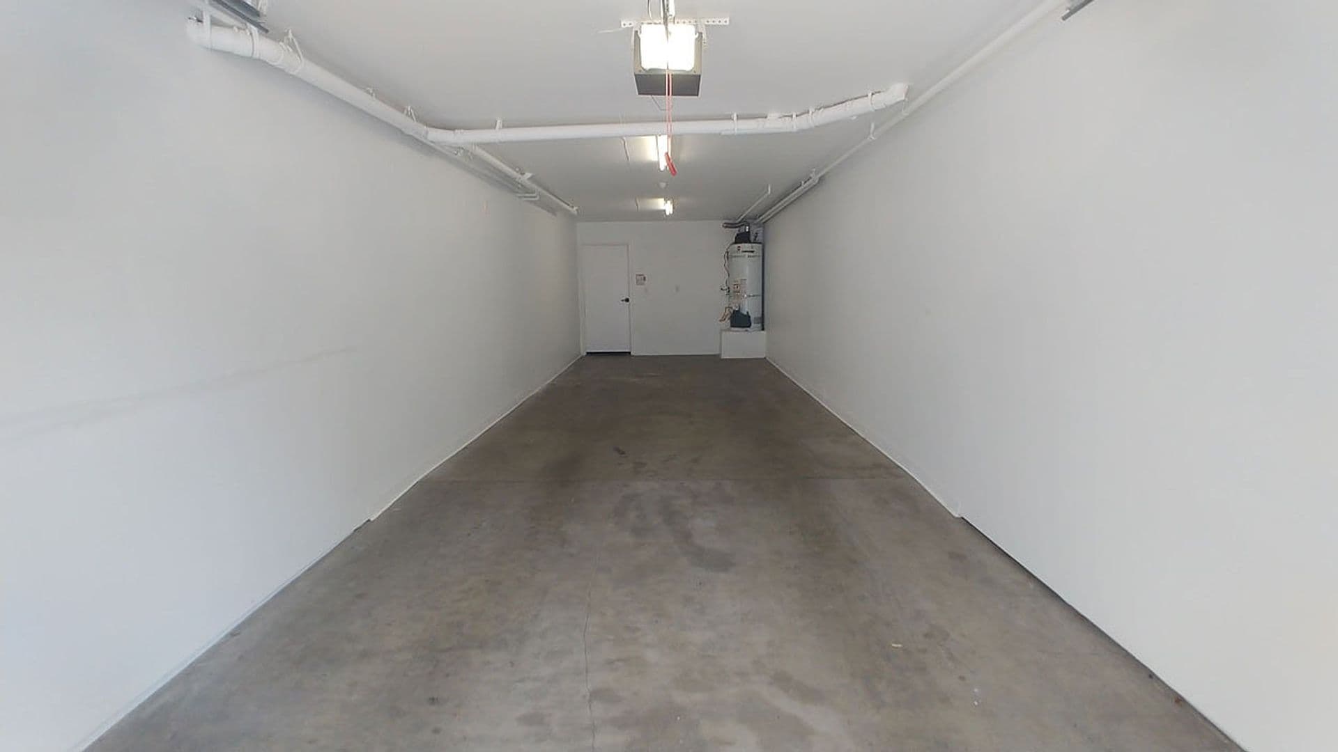 Granada Hills Apartment: 11541 Blucher Ave