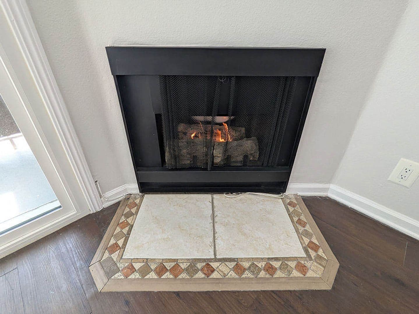 Toluca Lake Apartment: 10741 Camarillo St.