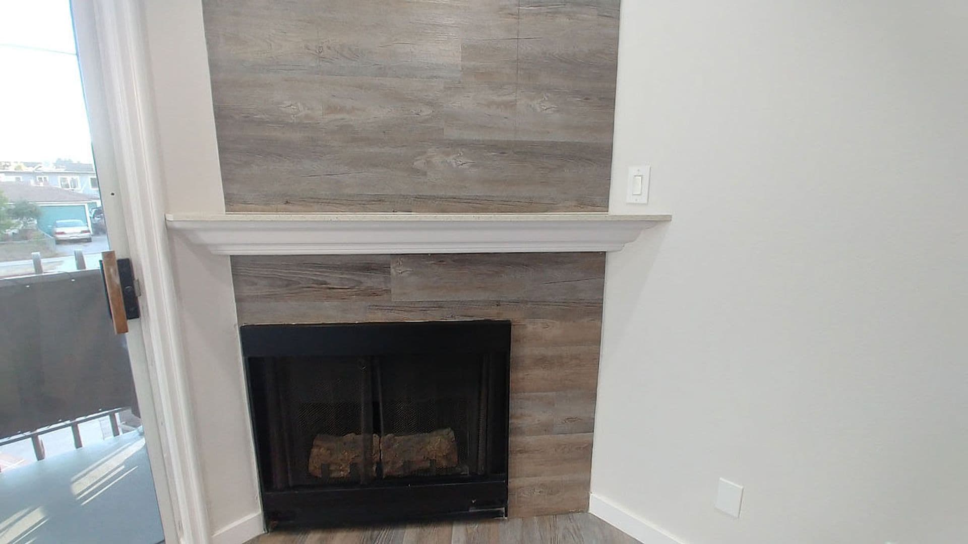 Toluca Lake Apartment: 10741 Camarillo St.