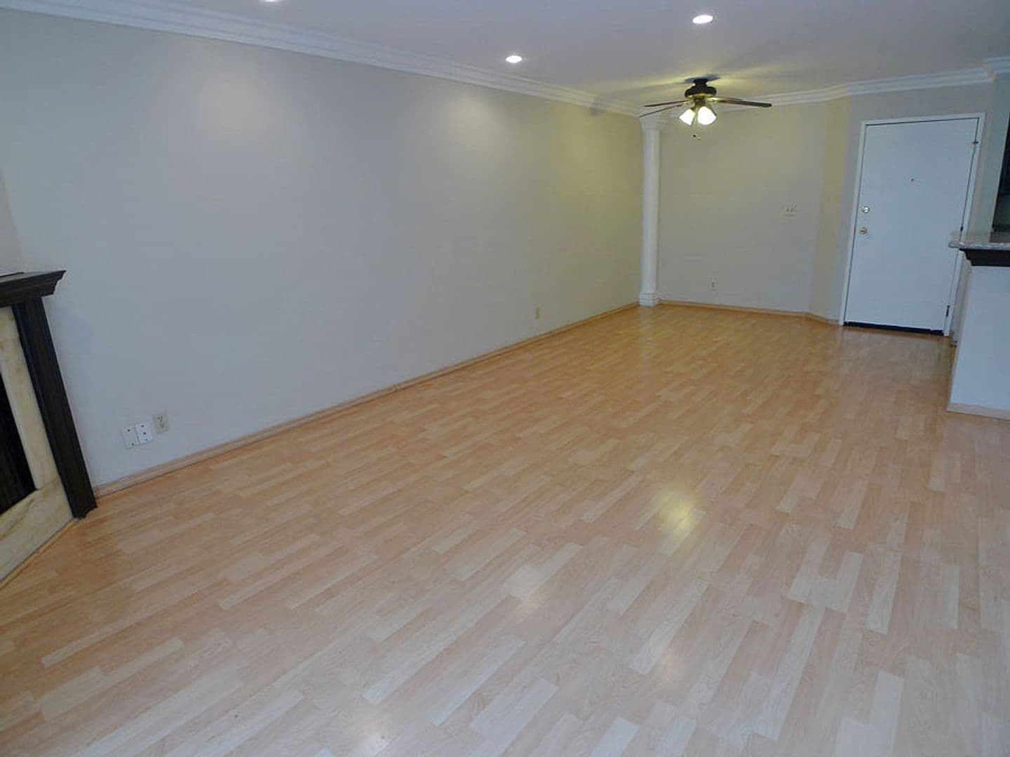 Van Nuys Apartment: 7440 N. Sepulveda Blvd.
