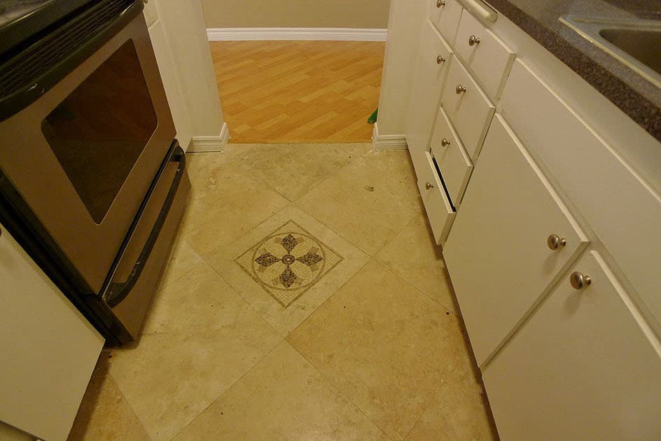 Studio City Apartment: 10937 Fruitland Dr.