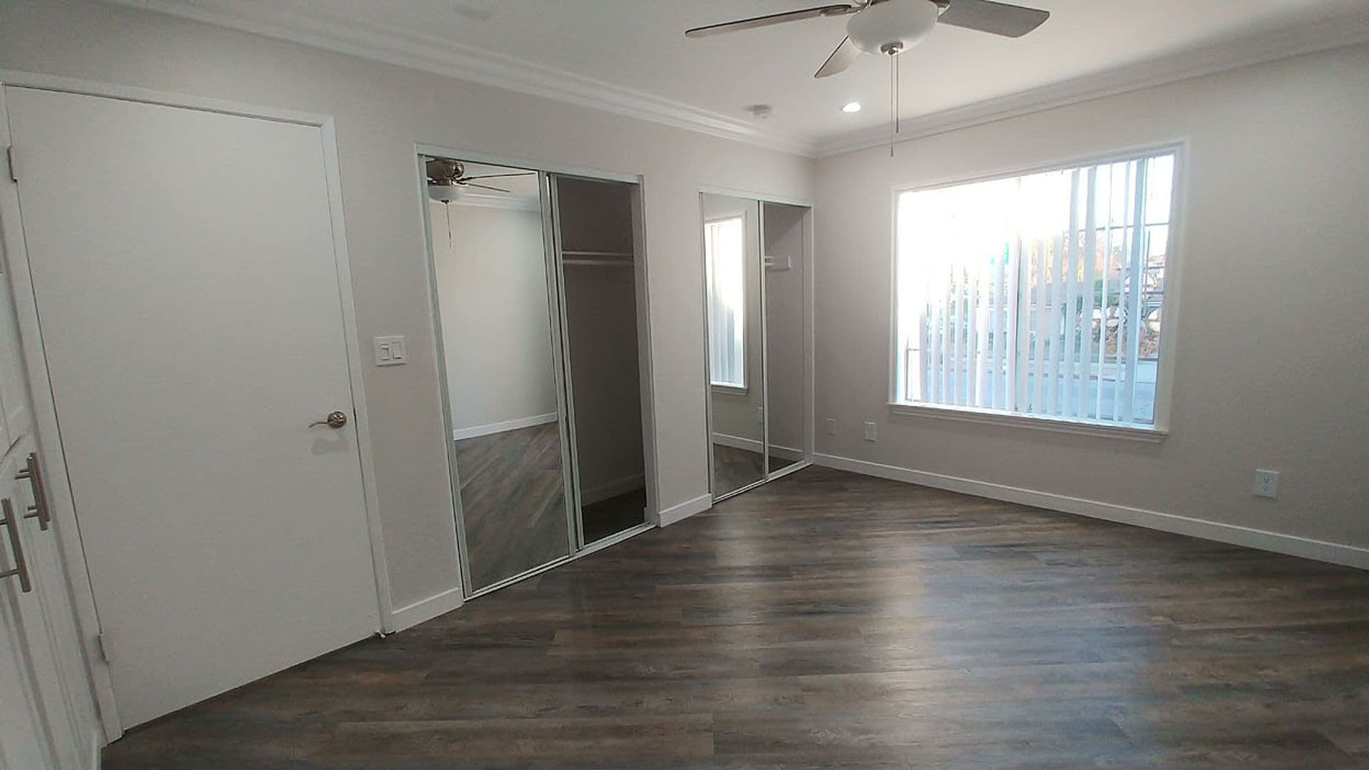 Toluca Lake Apartment: 10741 Camarillo St.