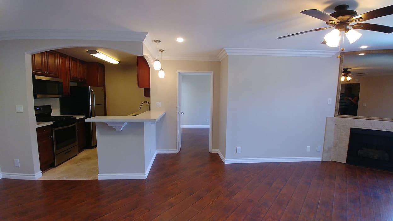Toluca Lake Apartment: 10741 Camarillo St.