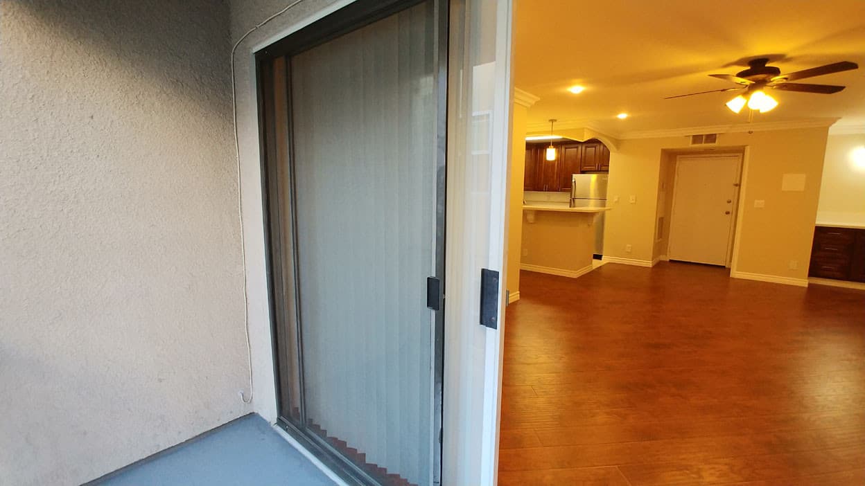Toluca Lake Apartment: 10741 Camarillo St.