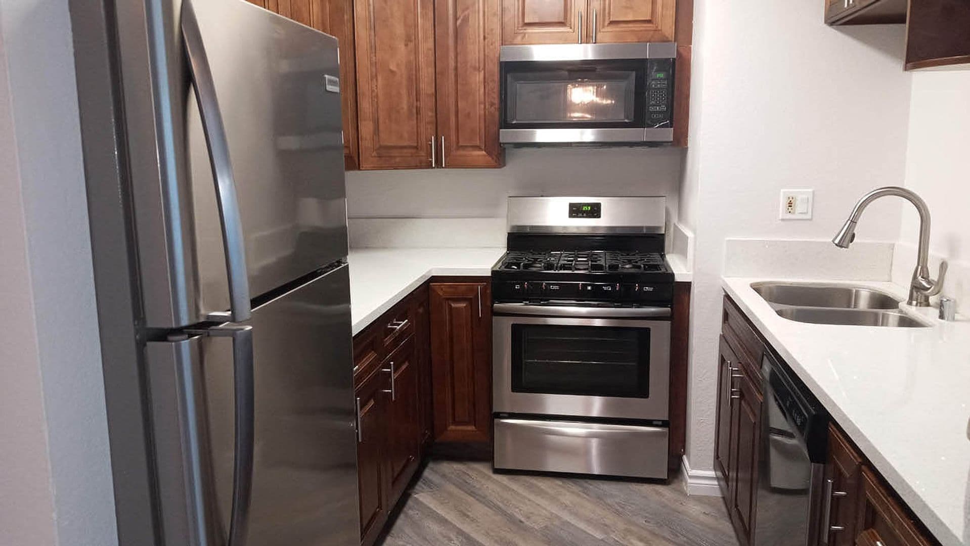 Van Nuys Apartment: 7440 N. Sepulveda Blvd.