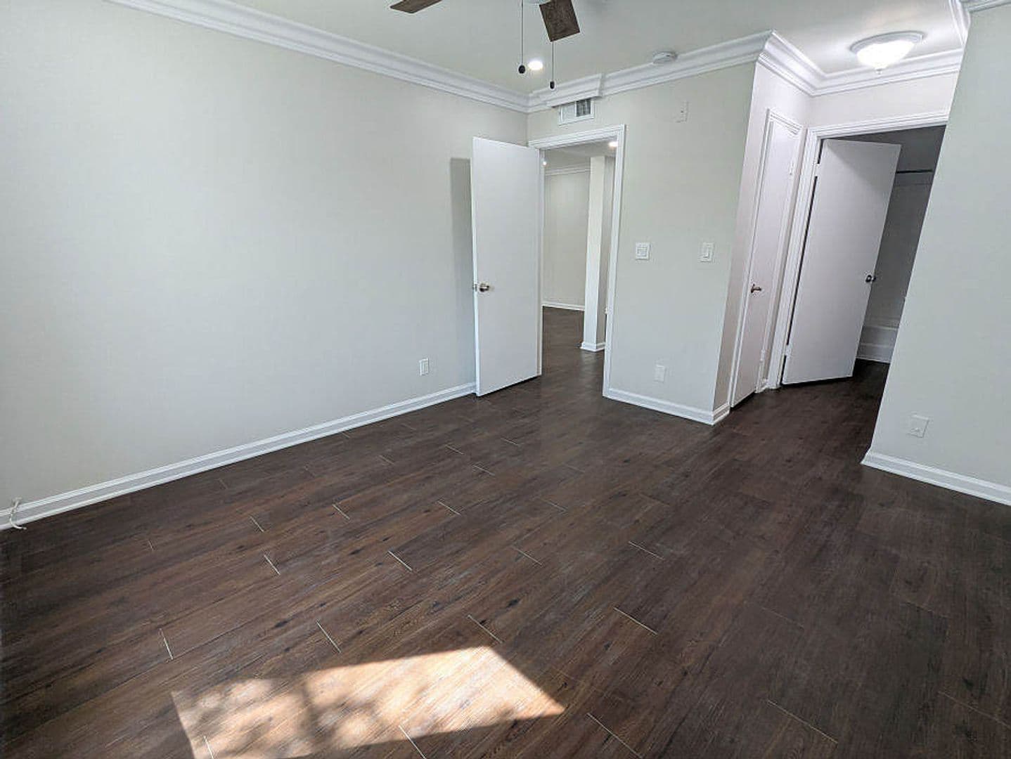 Toluca Lake Apartment: 10741 Camarillo St.