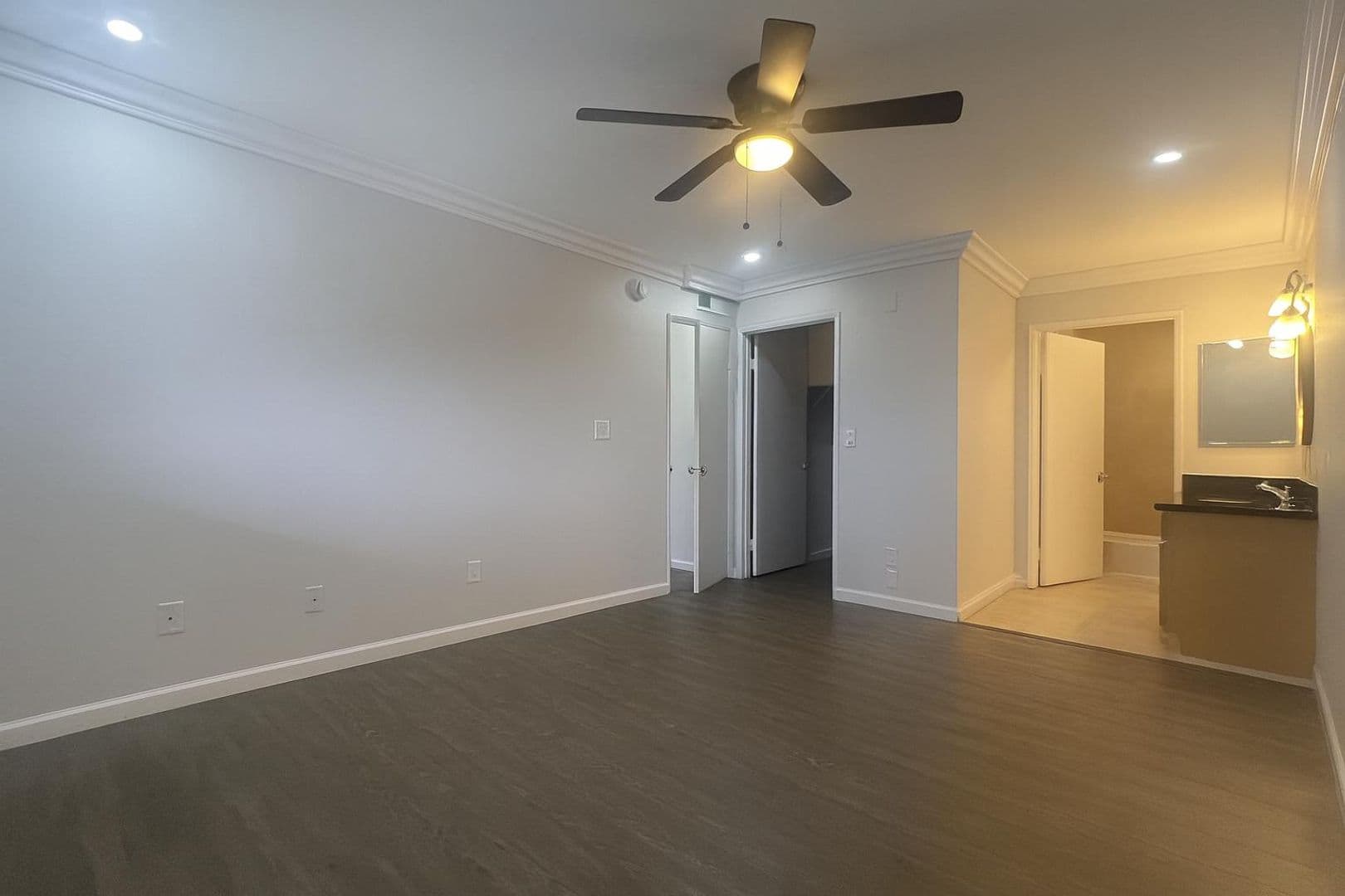 Los Angeles Apartment: 6311 Monterey Rd.
