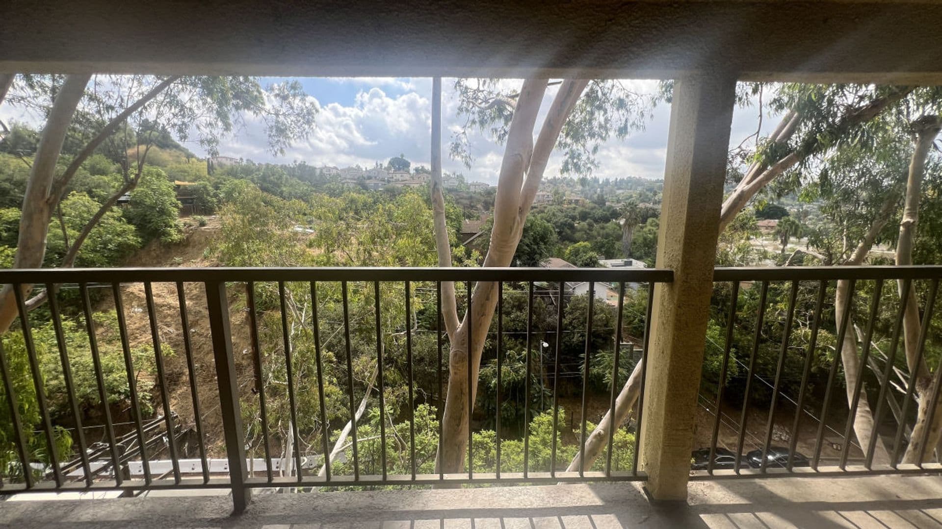 Los Angeles Apartment: 6311 Monterey Rd.