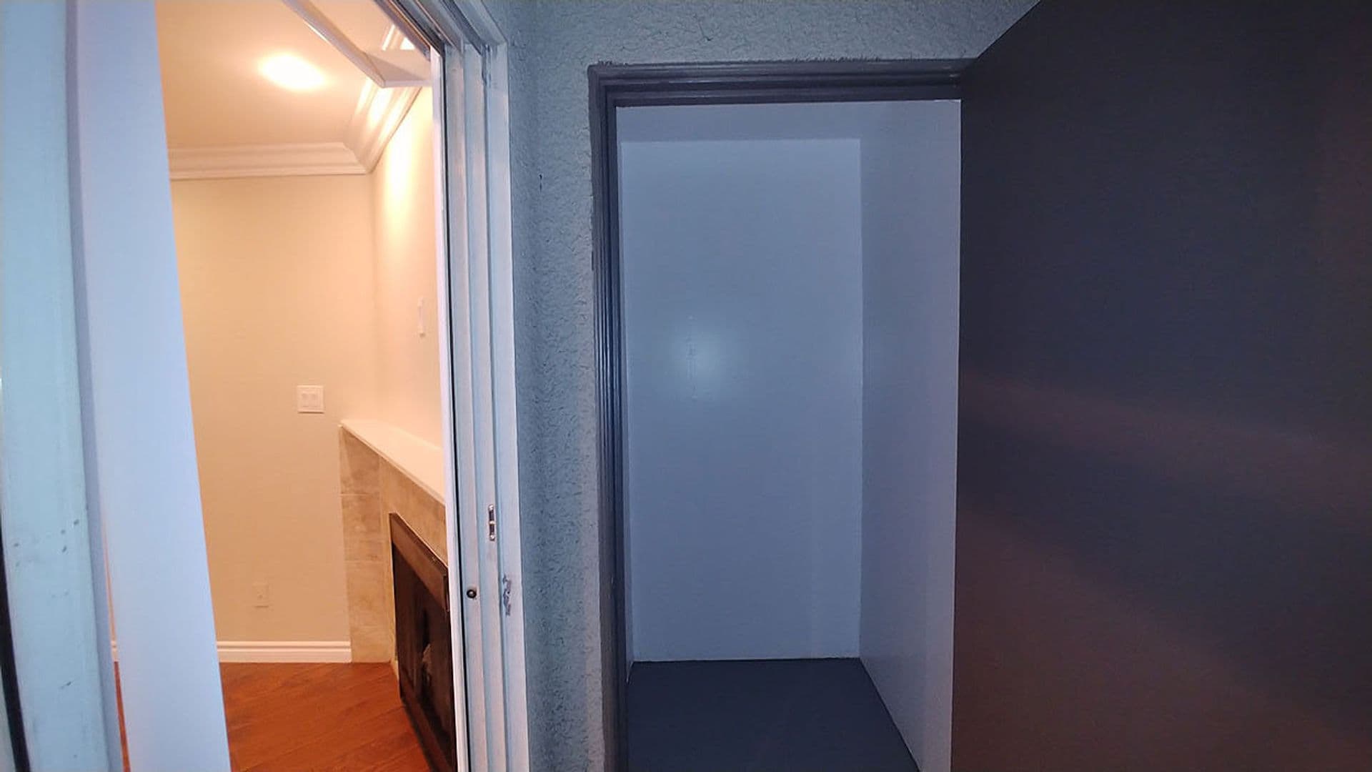 Toluca Lake Apartment: 10741 Camarillo St.