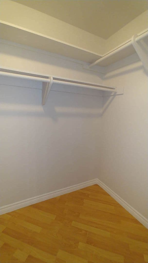 Studio City Apartment: 10937 Fruitland Dr.