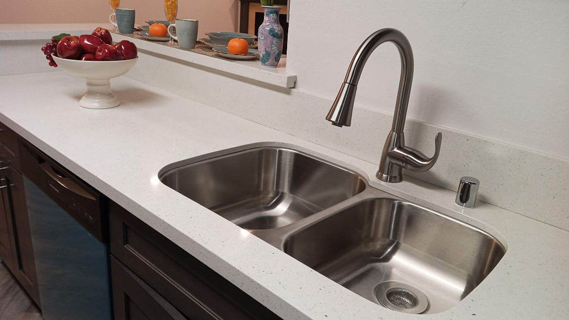 Van Nuys Apartment: 7440 N. Sepulveda Blvd.