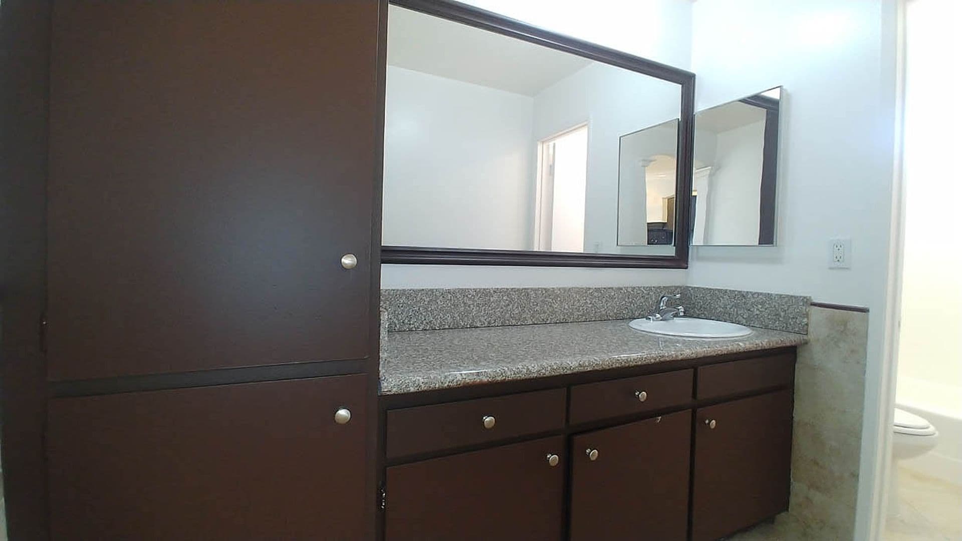 Studio City Apartment: 10937 Fruitland Dr.