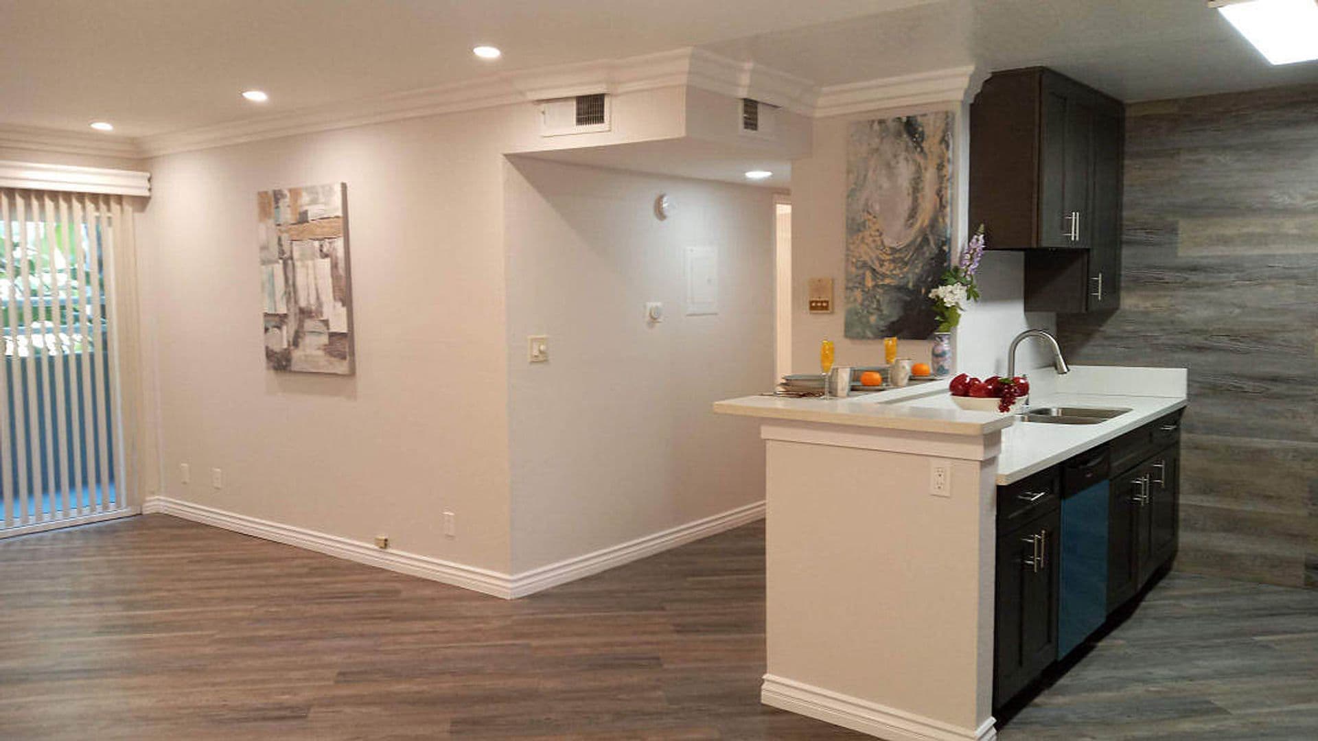 Van Nuys Apartment: 7440 N. Sepulveda Blvd.