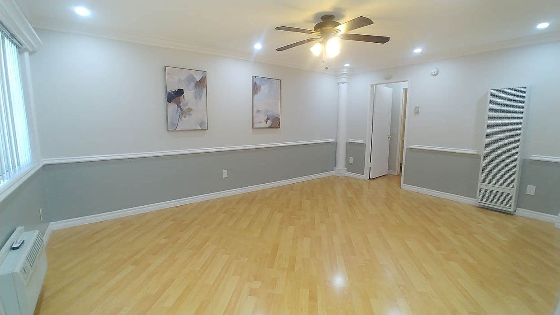 North Hollywood Apartment: 11737 Vanowen St.