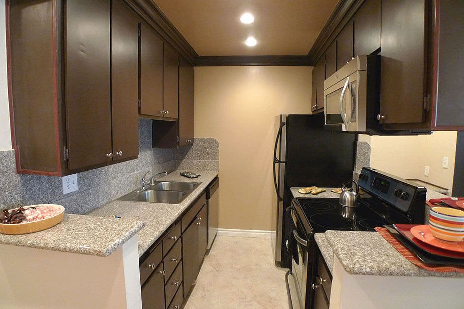 Studio City Apartment: 10937 Fruitland Dr.