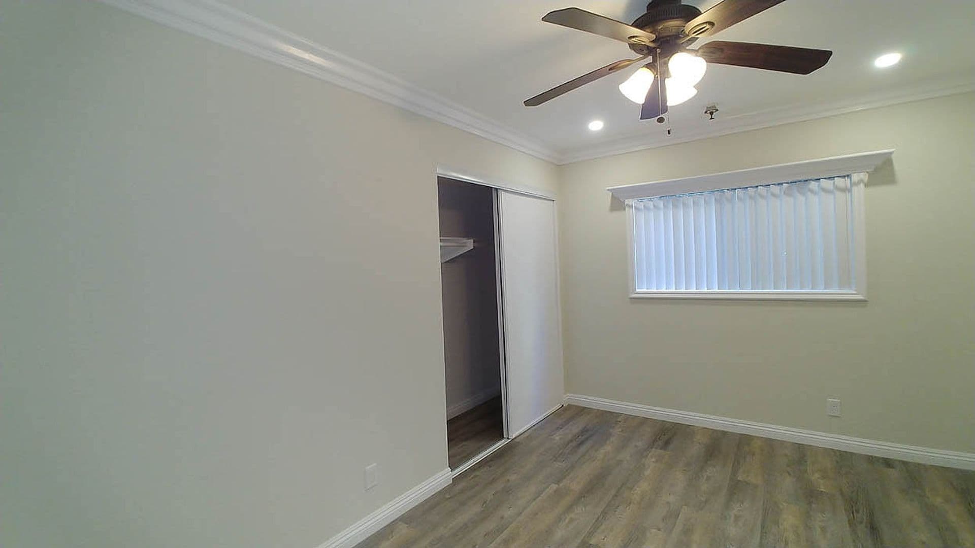 Hollywood Hills Apartment: 2020 N. Beachwood Dr.