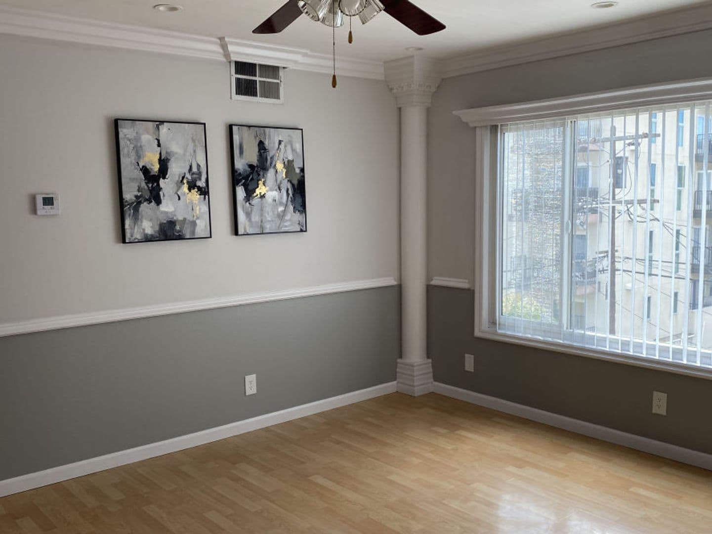 Hollywood Apartment: 1730 N. Gramercy Pl.
