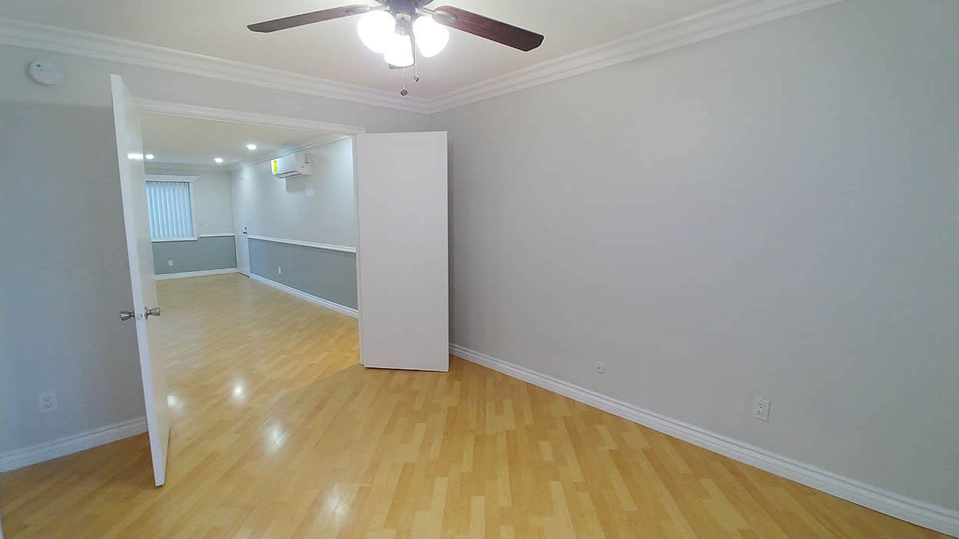 Studio City Apartment: 10937 Fruitland Dr.