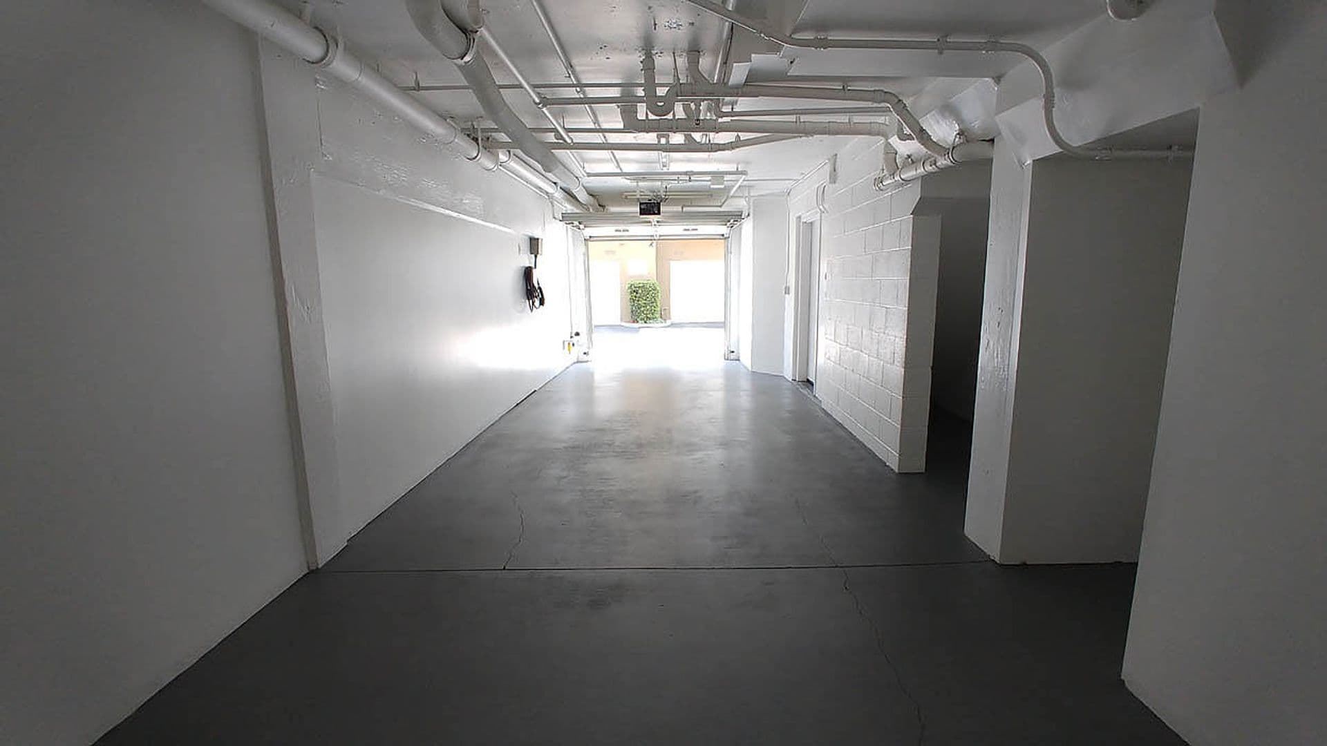 Granada Hills Apartment: 11541 Blucher Ave
