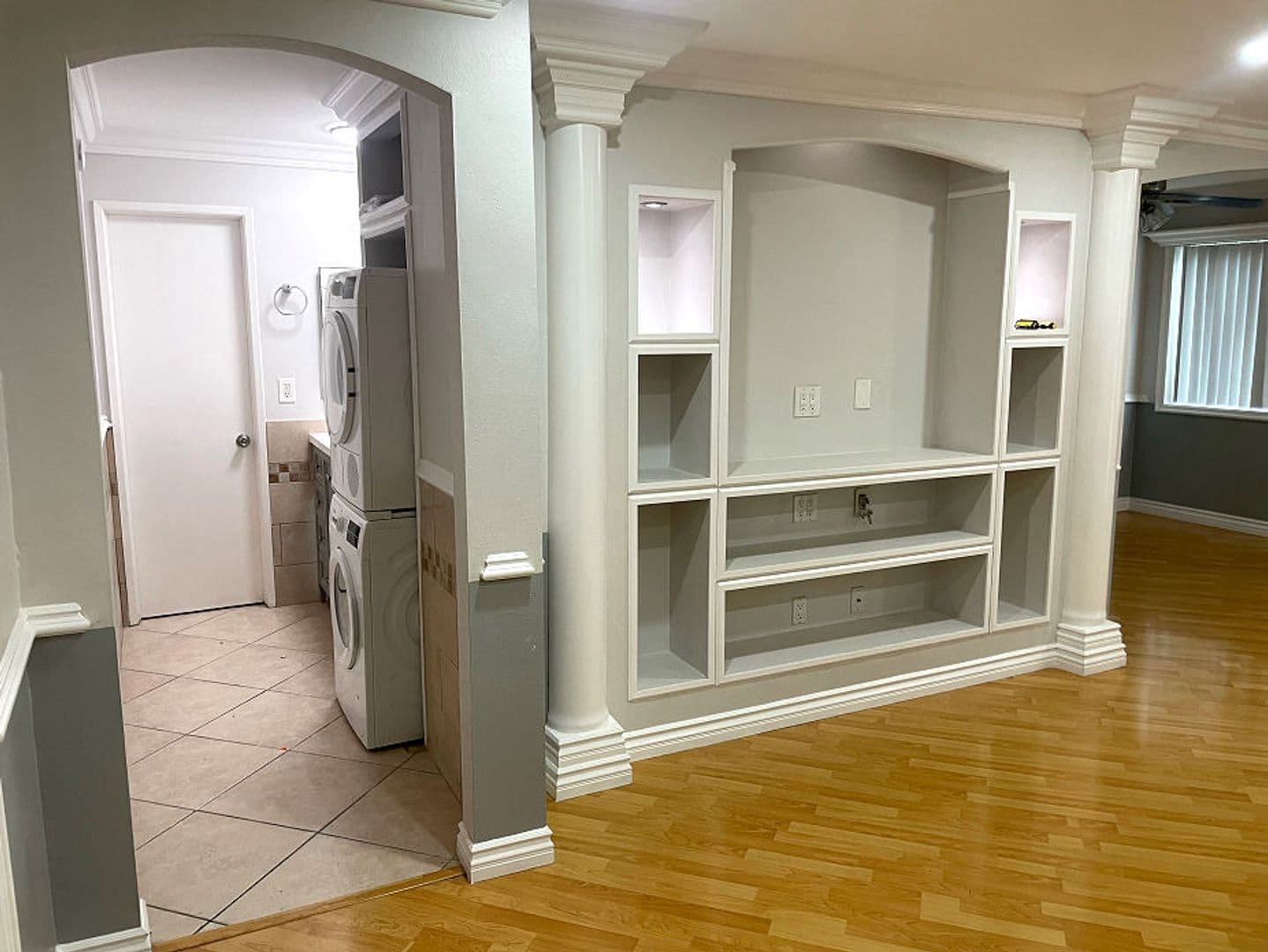 Studio City Apartment: 10937 Fruitland Dr.