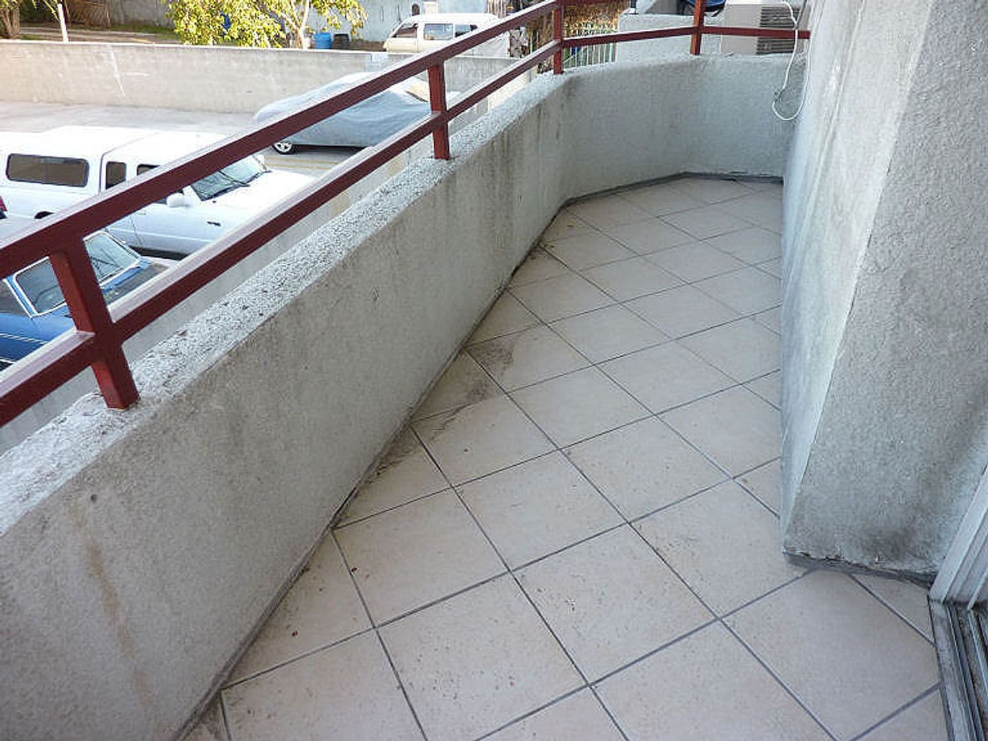 Hollywood Apartment: 940 N. Ardmore Ave.