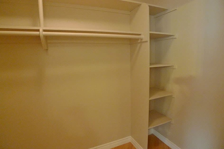Studio City Apartment: 10937 Fruitland Dr.