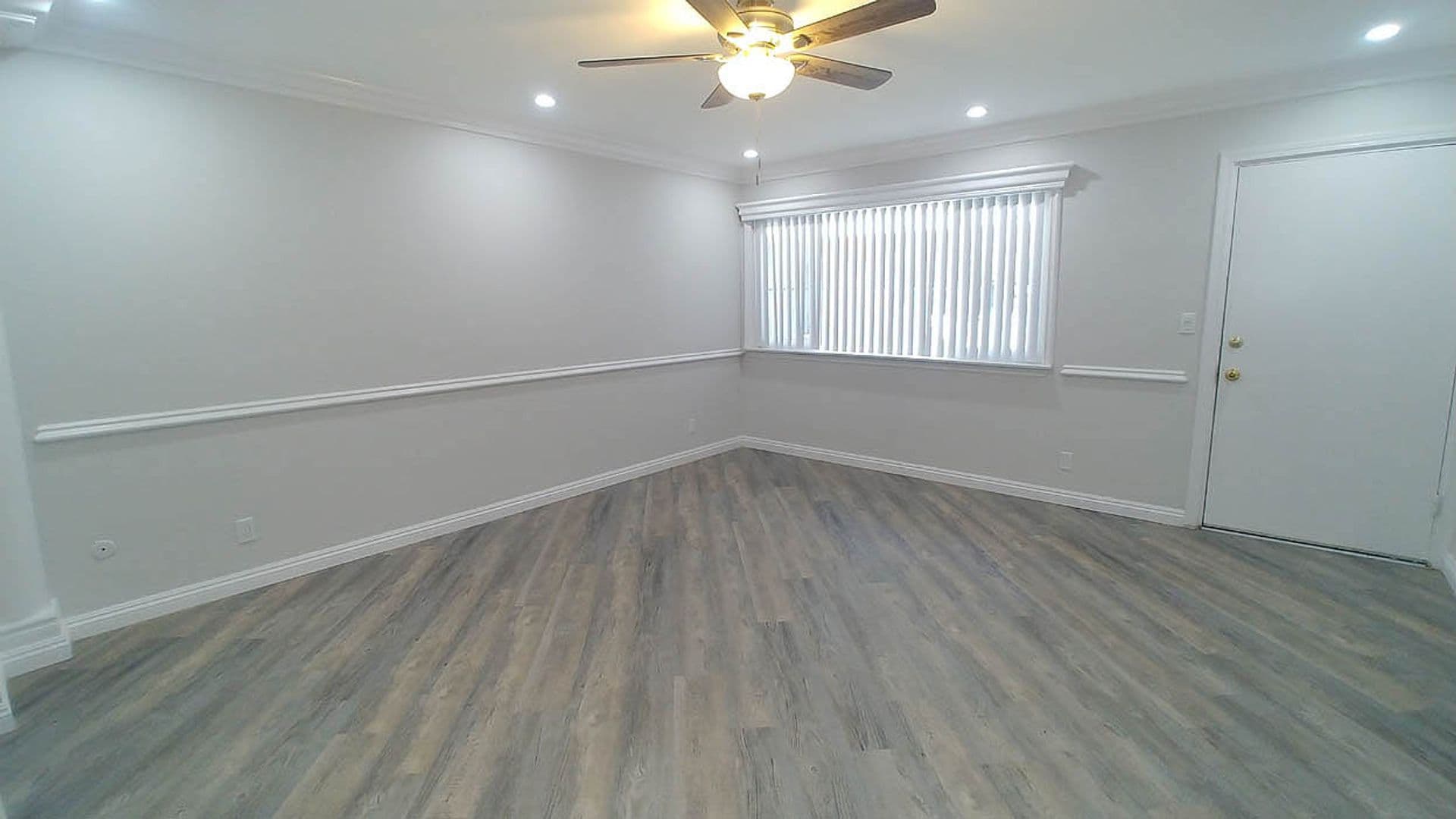 Los Angeles Apartment: 1225 N. Edgemont St.