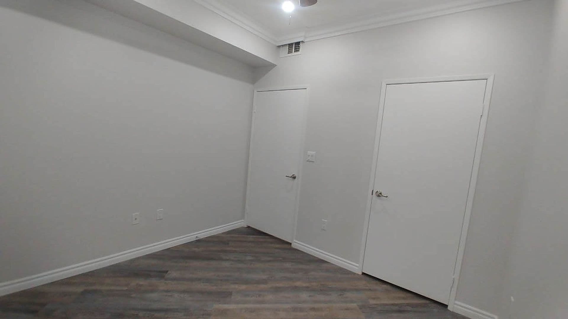 Granada Hills Apartment: 11541 Blucher Ave