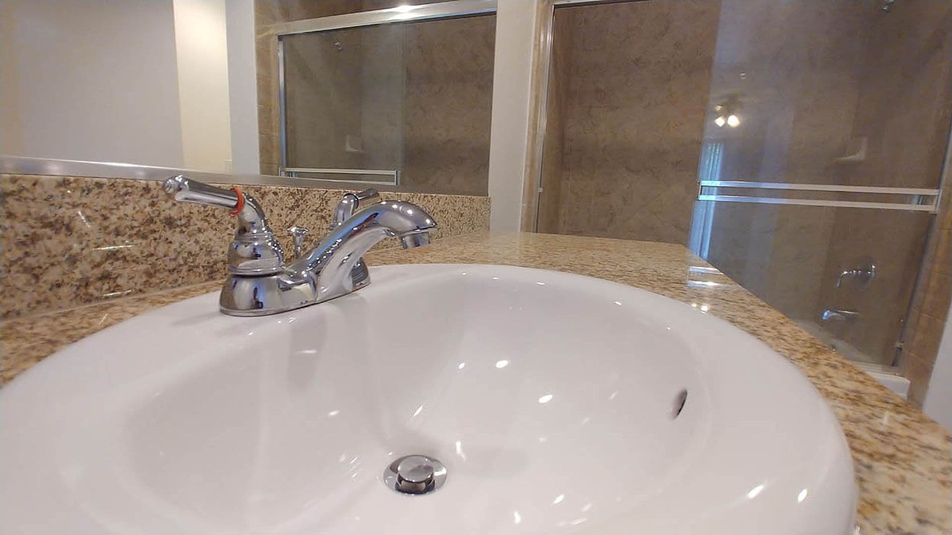 Granada Hills Apartment: 11541 Blucher Ave