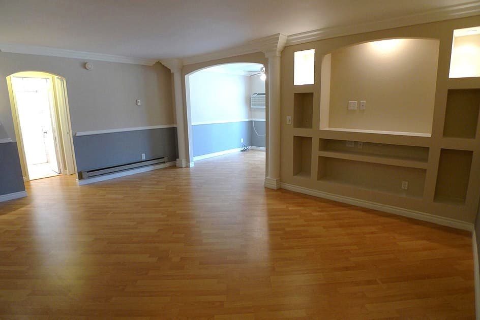 Studio City Apartment: 10937 Fruitland Dr.