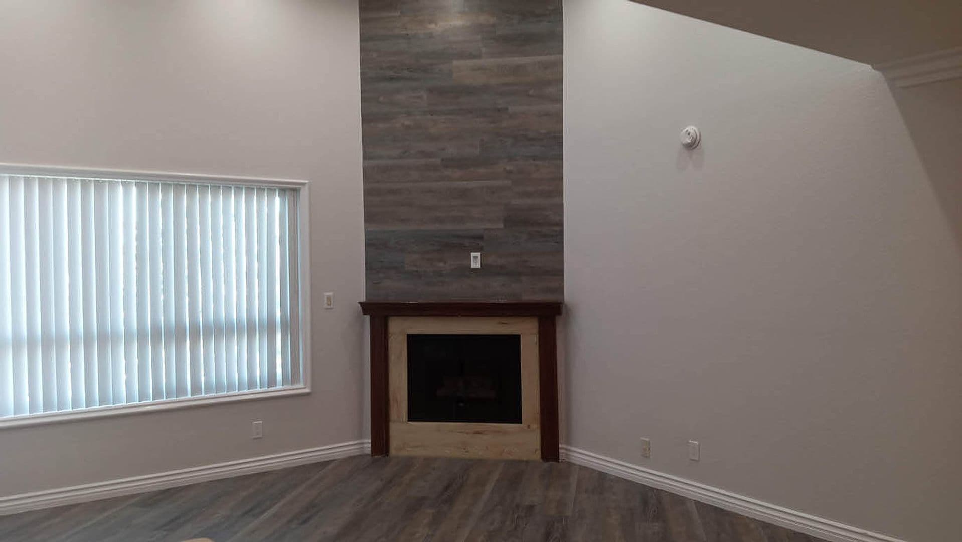 Van Nuys Apartment: 7440 N. Sepulveda Blvd.