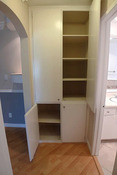 Studio City Apartment: 10937 Fruitland Dr.