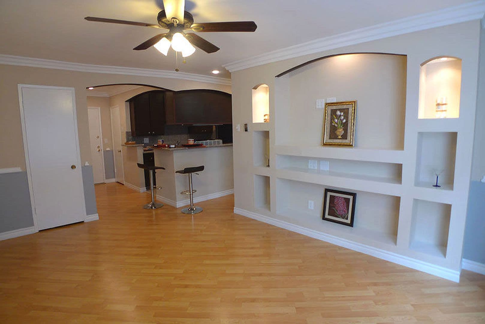 Studio City Apartment: 10937 Fruitland Dr.