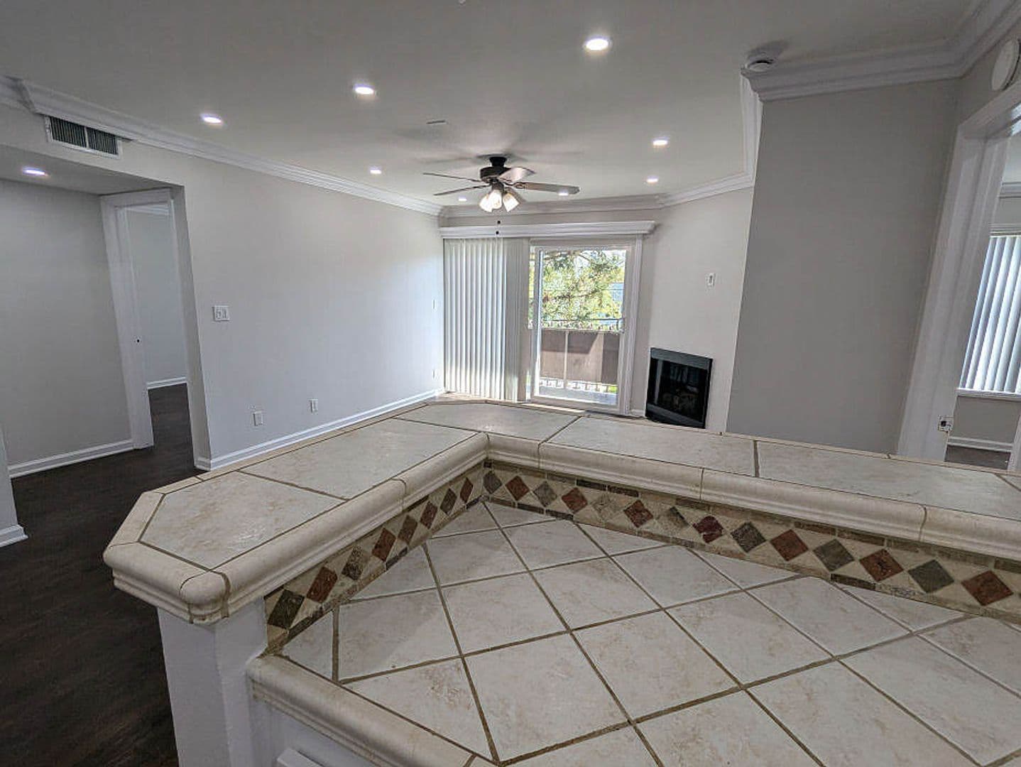 Toluca Lake Apartment: 10741 Camarillo St.