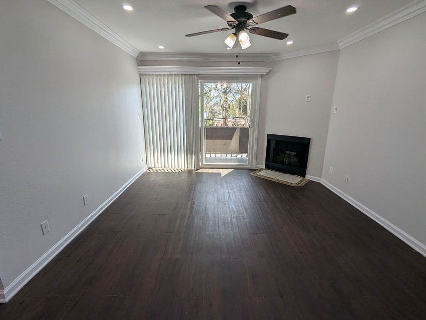 Toluca Lake Apartment: 10741 Camarillo St.