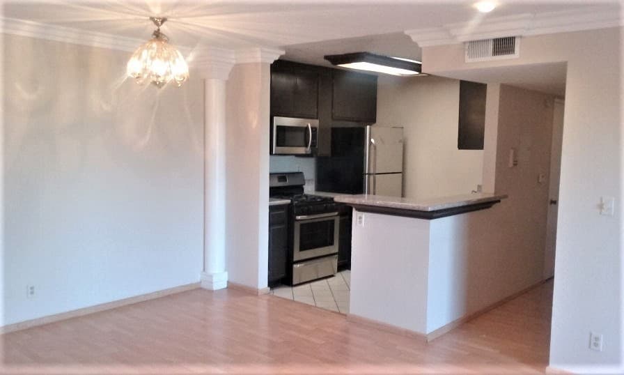 Van Nuys Apartment: 7440 N. Sepulveda Blvd.